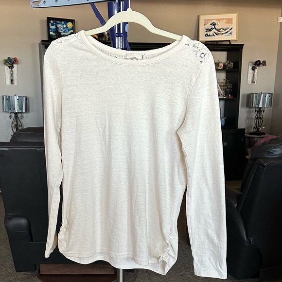 Prana Tops - PrAna Beige long sleeve with lace top. Size Small